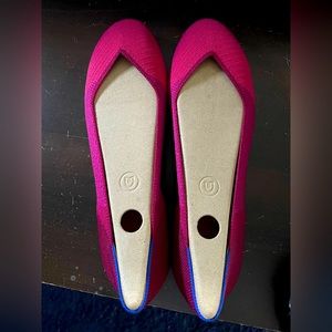 Rothys size 12 pomegranate pop flats. Worn once.